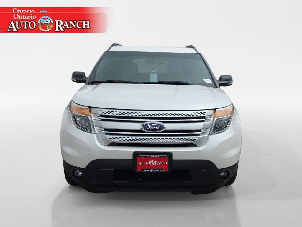 Used 2014 White Ford XLT image 8