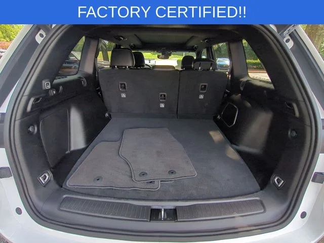 Used 2024 White Jeep 4xe image 35