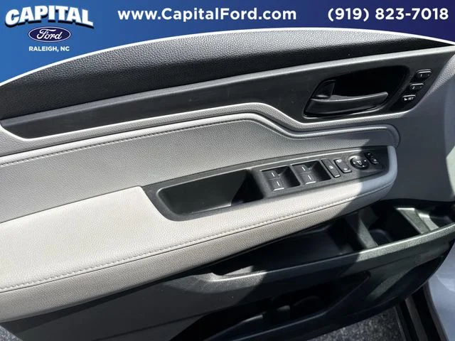 Used 2019 Black Honda EX-L image 20