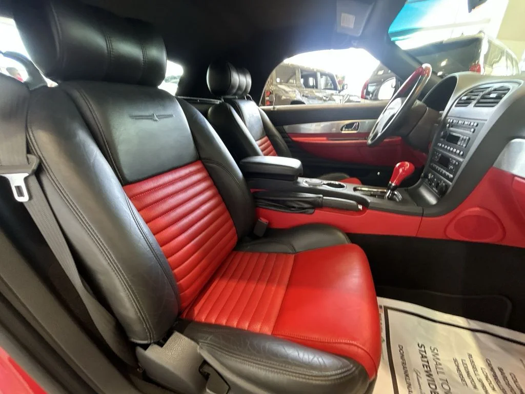 Used 2002 Red Ford Base image 28