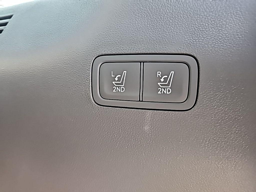 2026 Hyundai Santa Fe Limited - Photo 47