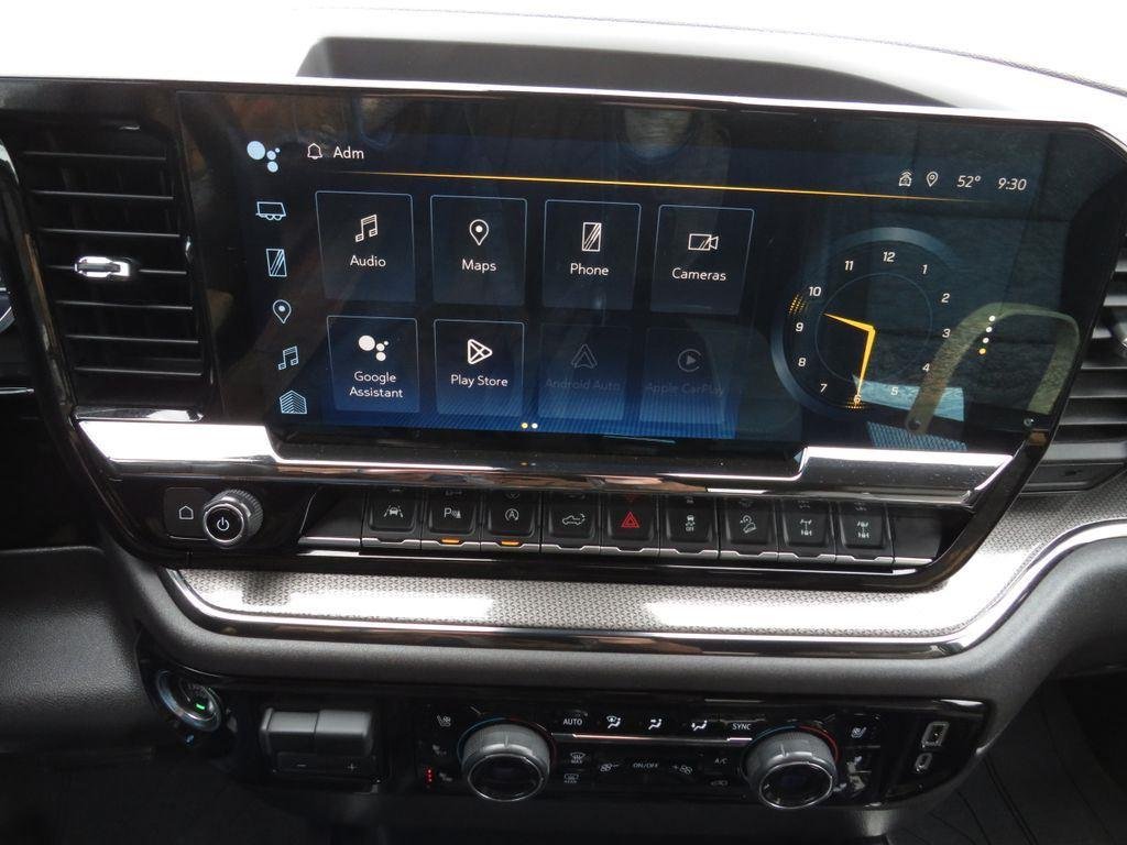 Used 2023 Ash Chevrolet ZR2 image 25