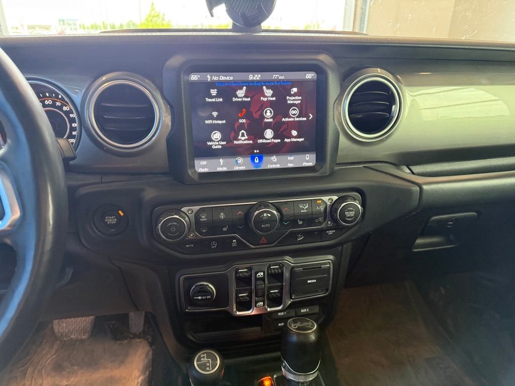 Used 2018 Gray Jeep Unlimited Sahara image 11