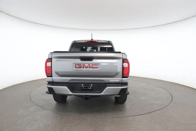 Used 2025 Silver GMC Elevation image 15