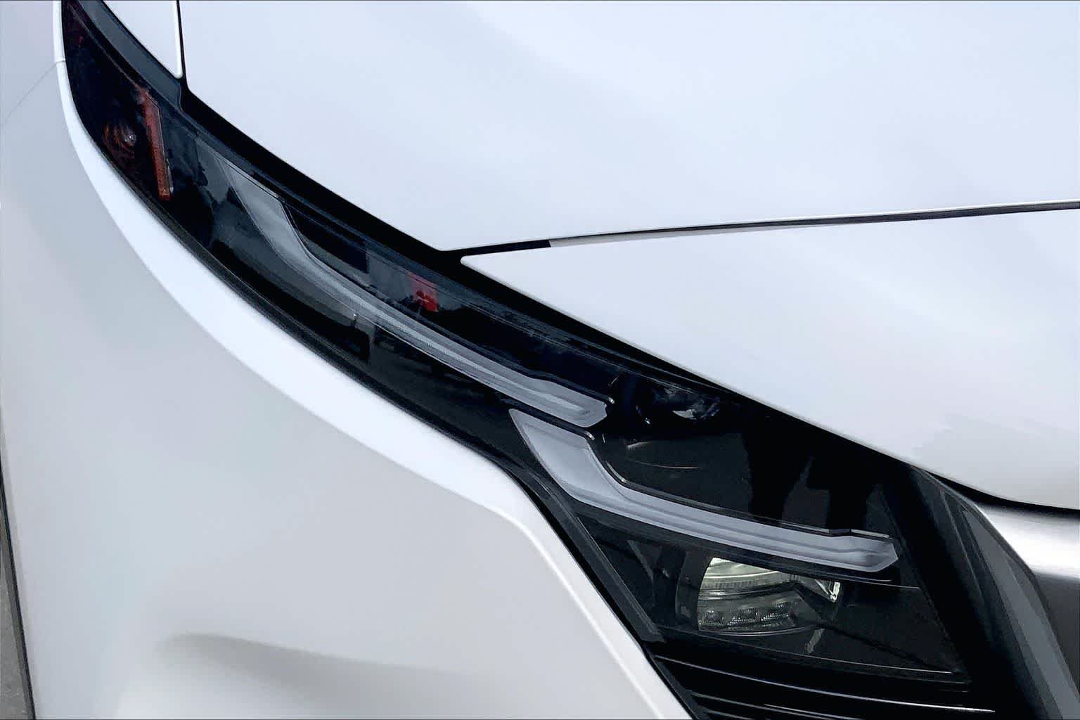 New 2026 Rhodium White Metallic Mazda 2.5 S Select AWD image 13