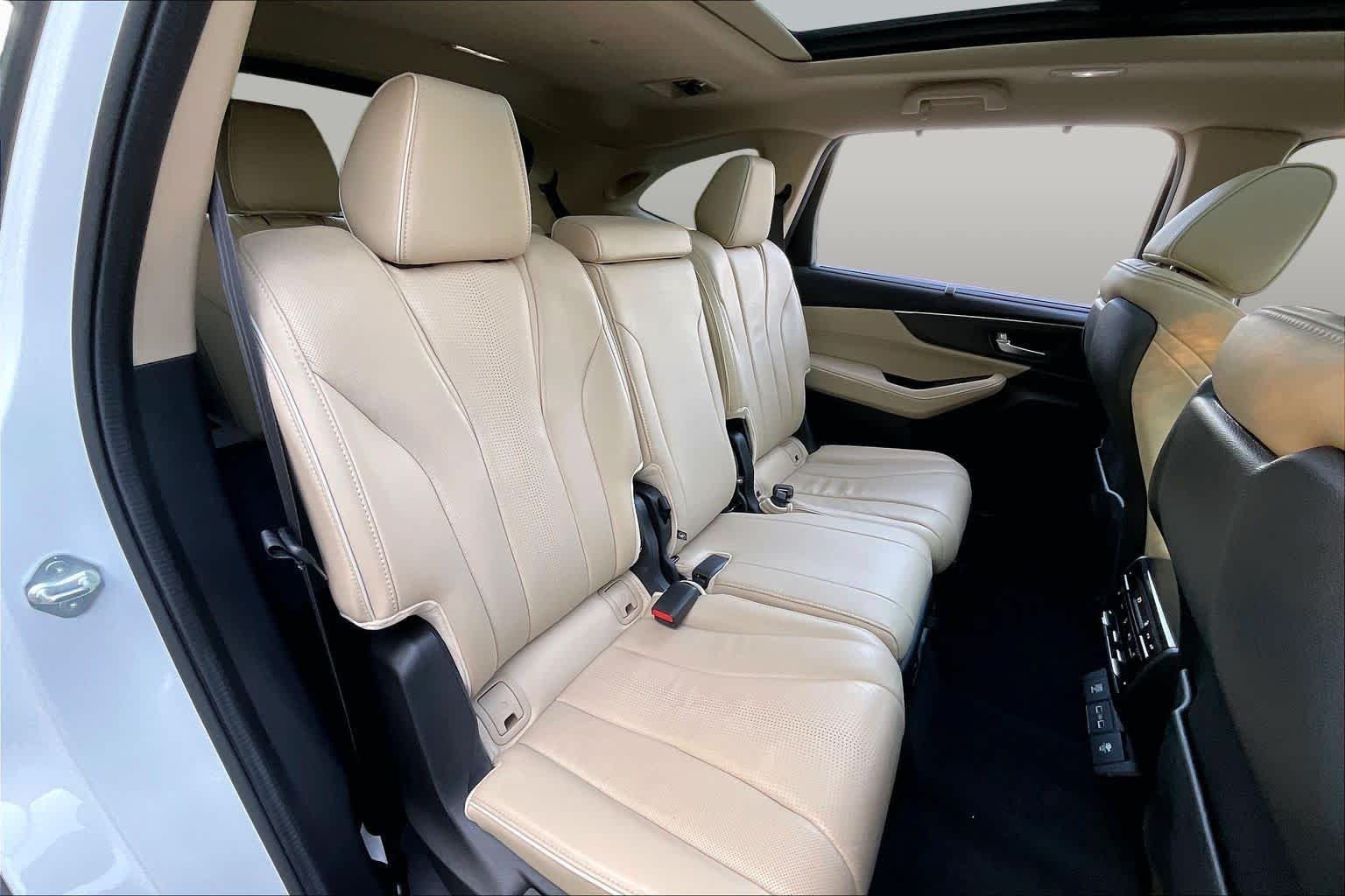 Used 2023 Platinum White Pearl Acura w/Advance Package image 19
