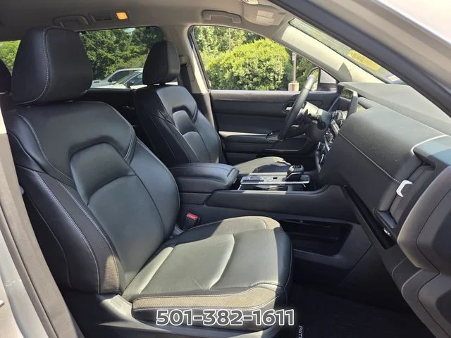 Used 2023 Silver Nissan SL image 15