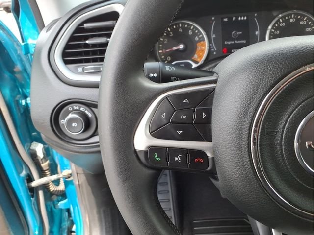 Used 2019 Teal Jeep Latitude image 18