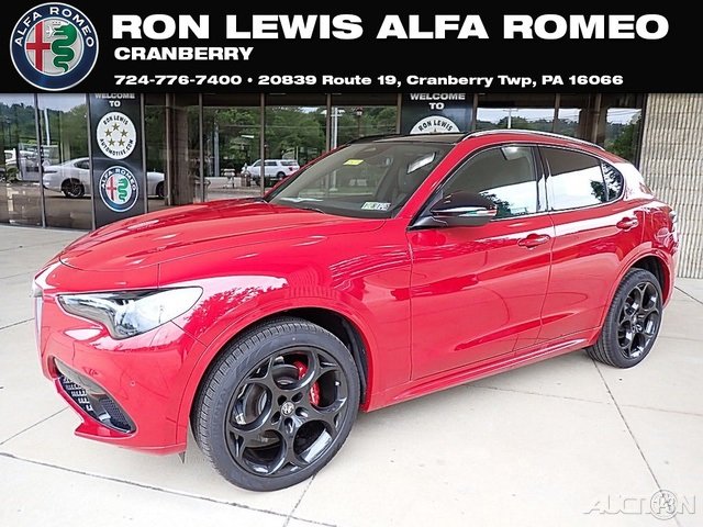 2025 Alfa Romeo Stelvio