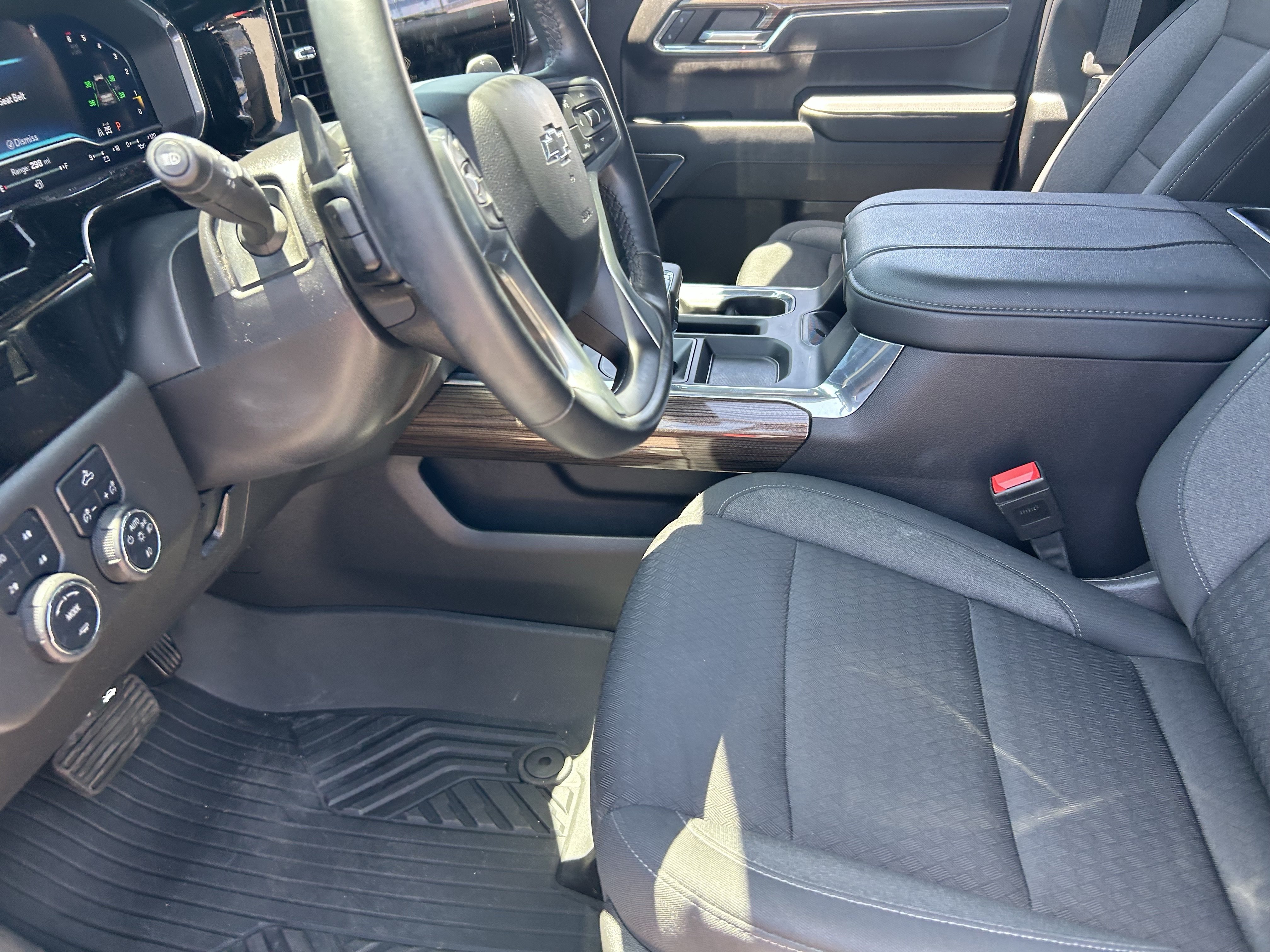2024 Chevrolet Silverado 1500 LT Trail Boss - Photo 10