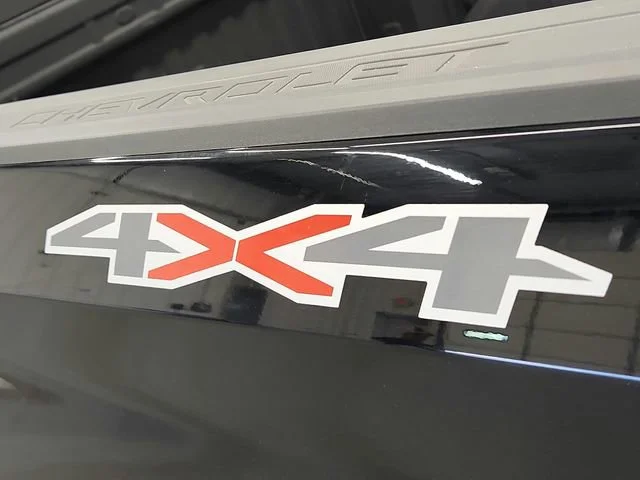 Used 2022 Black Chevrolet Custom image 32