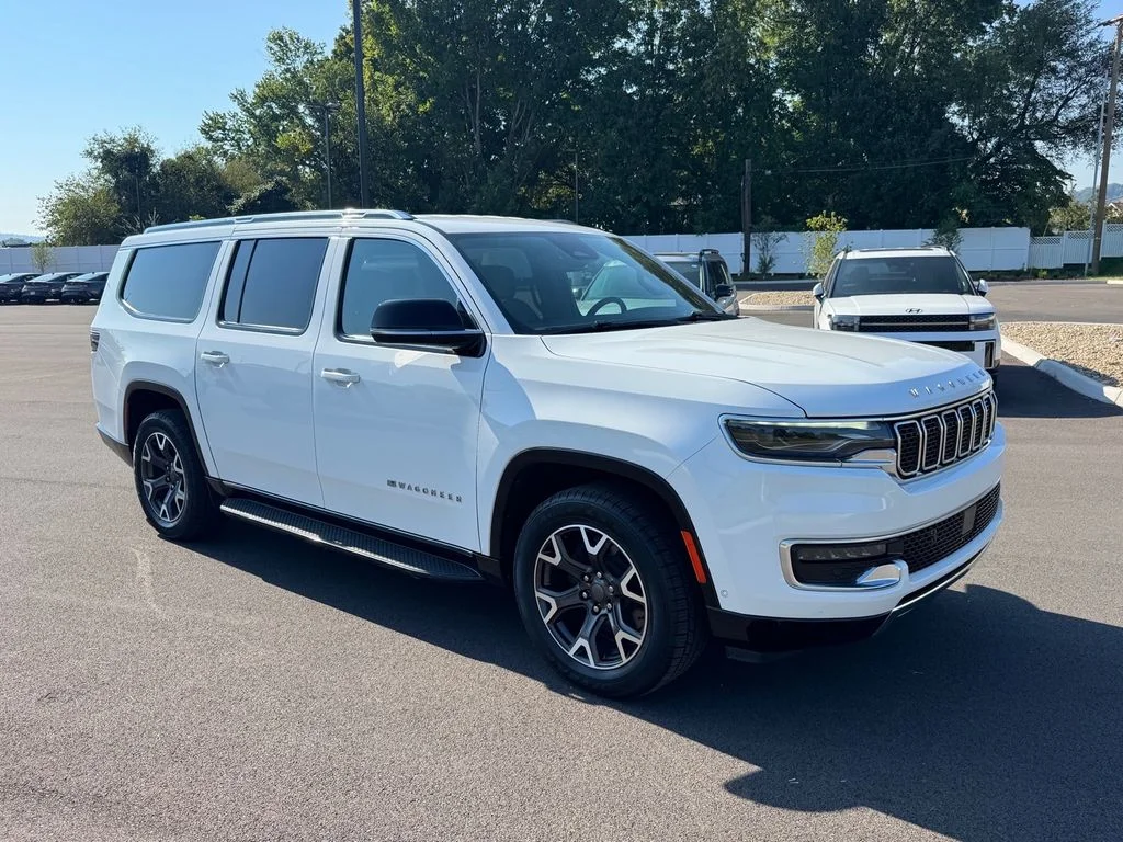 Used 2024 White Jeep Series III image 2
