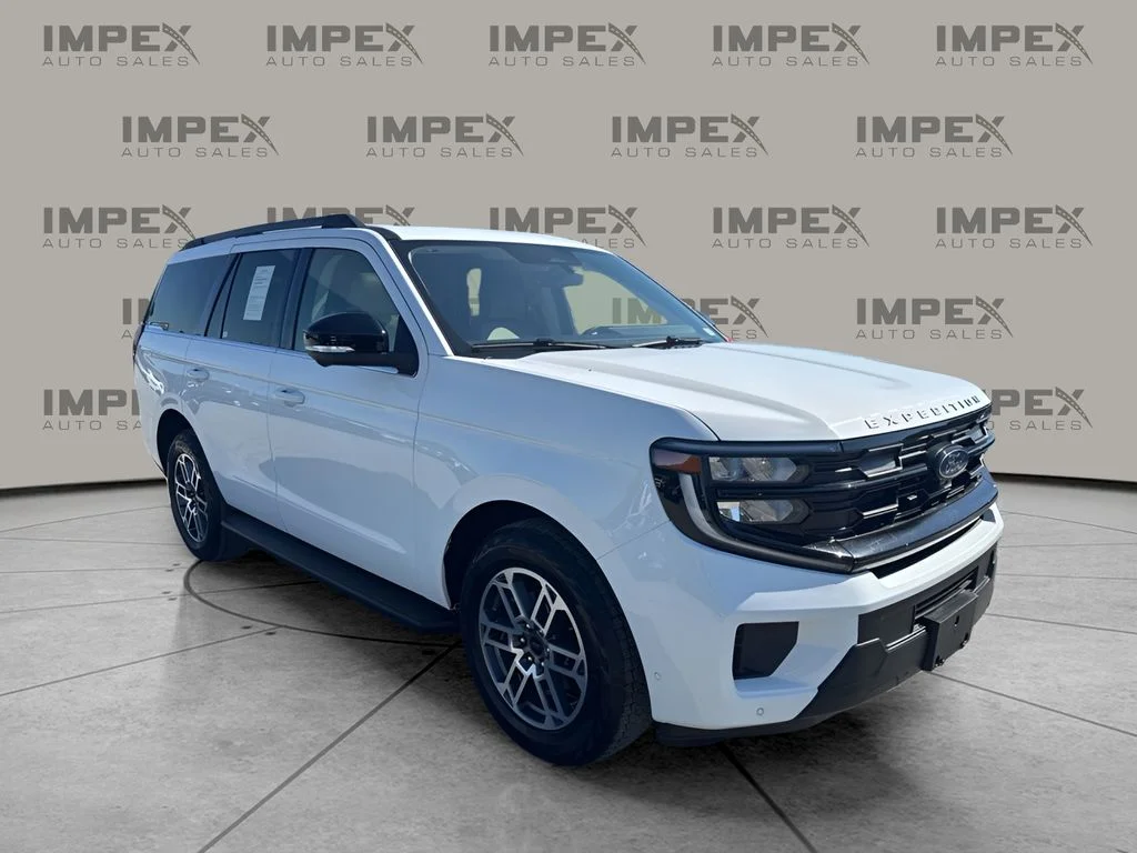 Used 2025 White Ford Active image 7