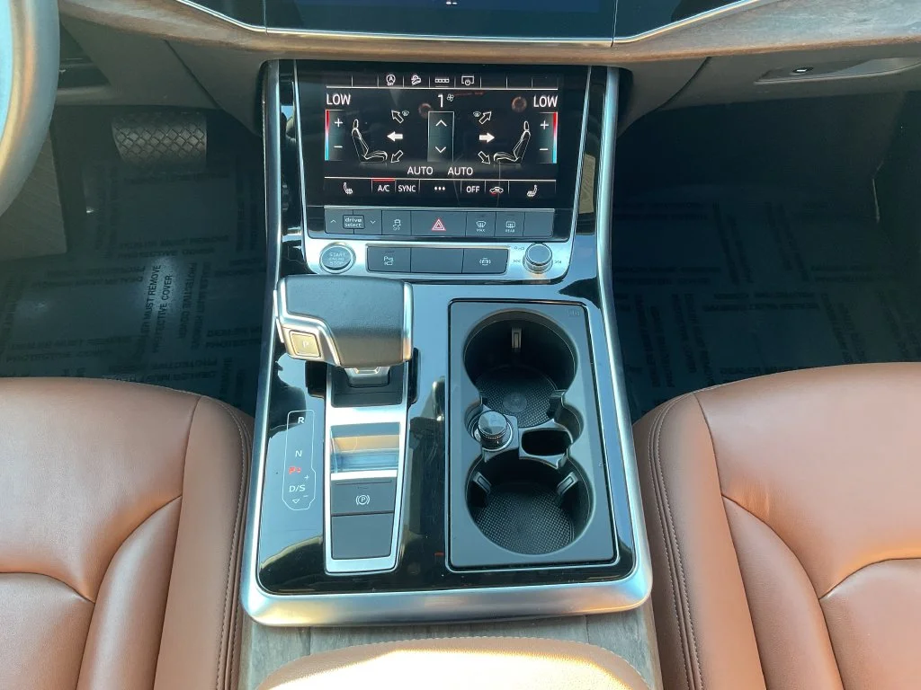 Used 2025 White Audi 55 Premium Plus image 27