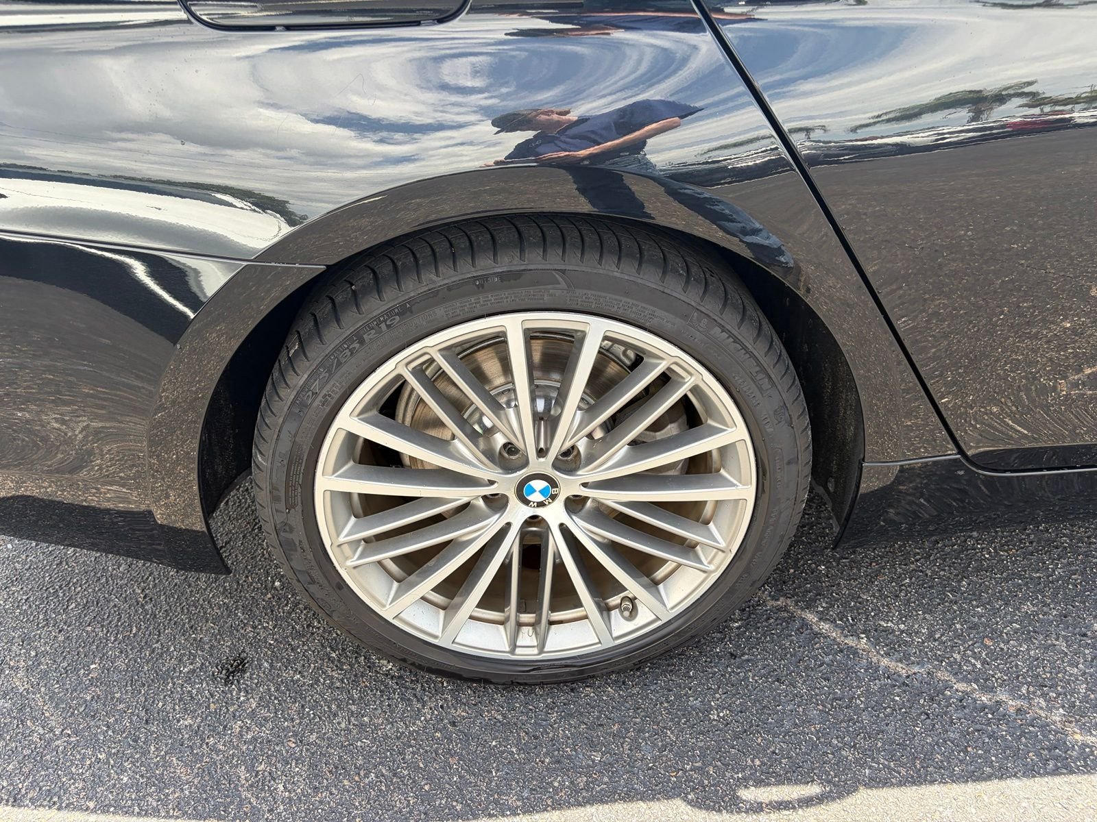 Used 2018 Black BMW 530i image 10