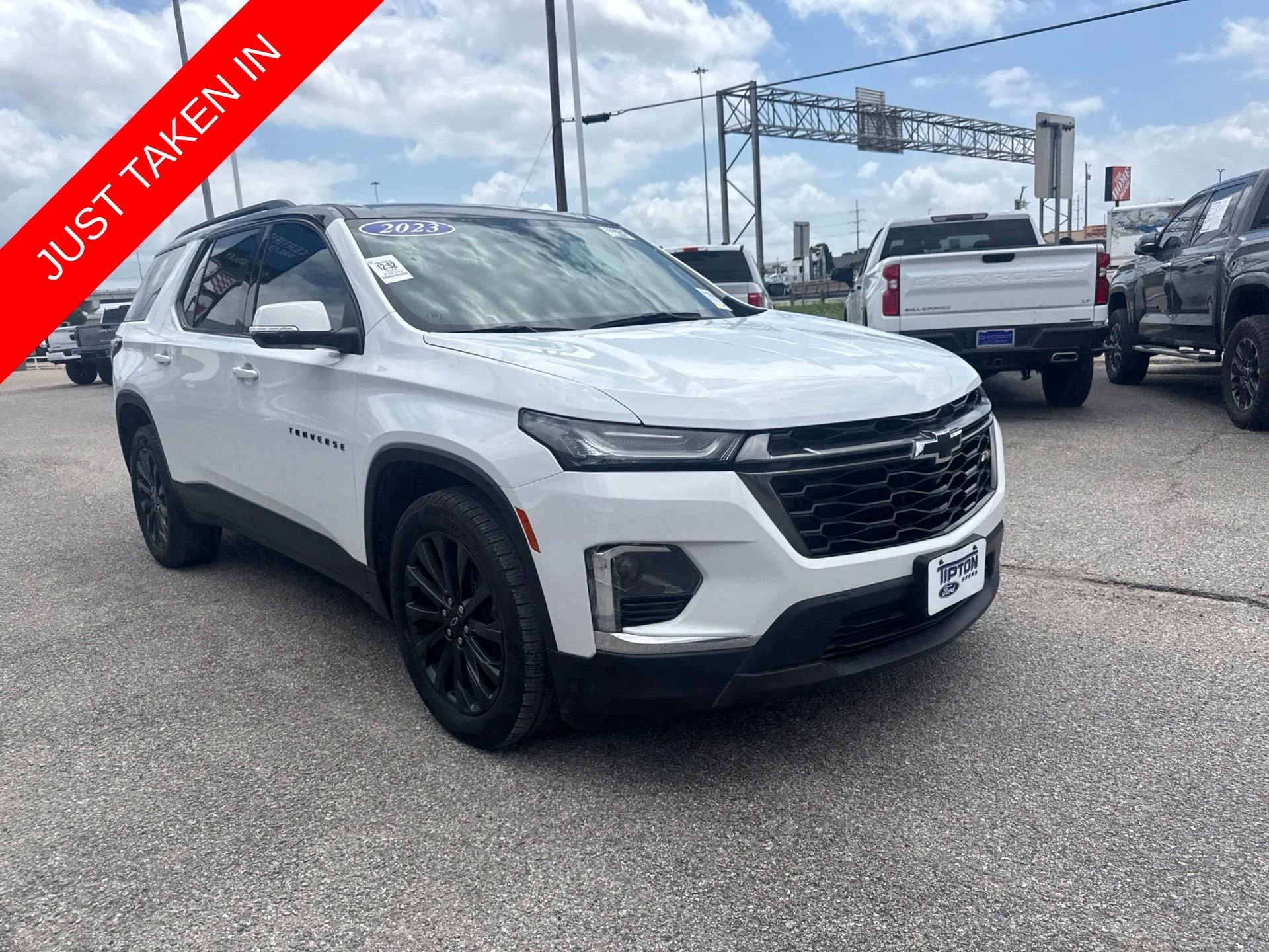 1GNEVJKW9PJ302784