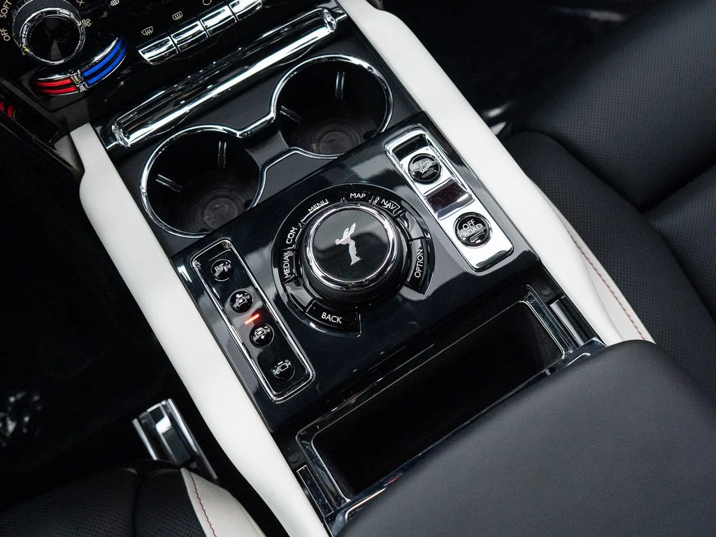 Certified Used 2023 Infinity Black Rolls-Royce Black Badge image 41