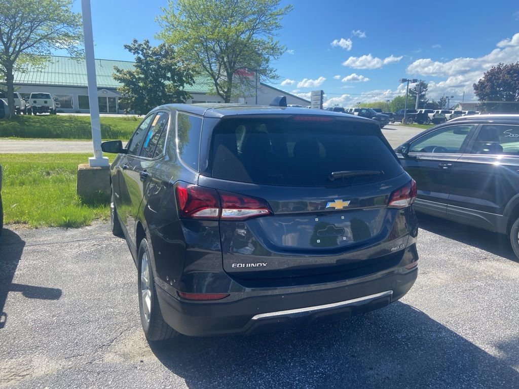 Used 2022 Iron Gray Metallic Chevrolet LT image 4