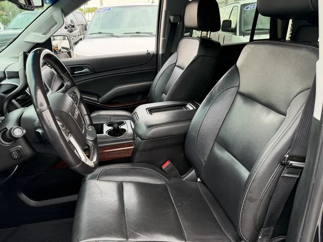 2020 GMC Yukon SLT - Photo 6