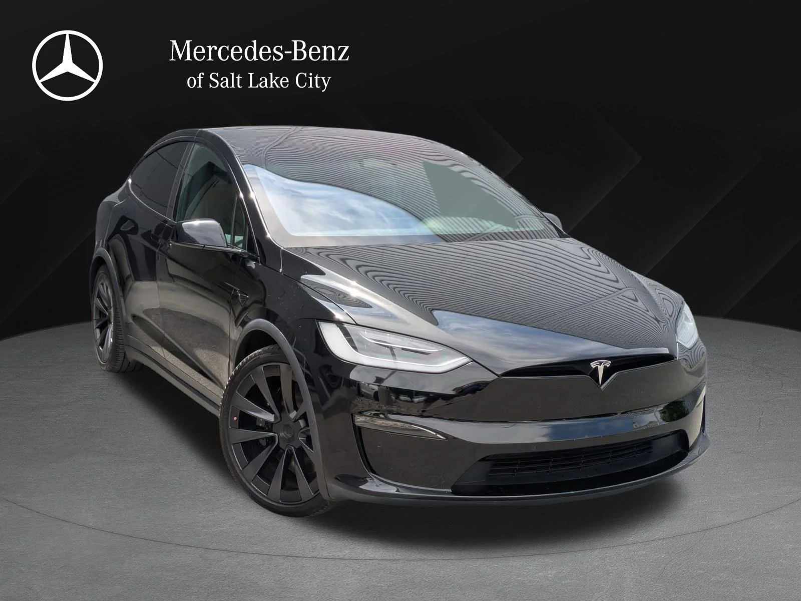 2022 Tesla Model X Long Range's photo