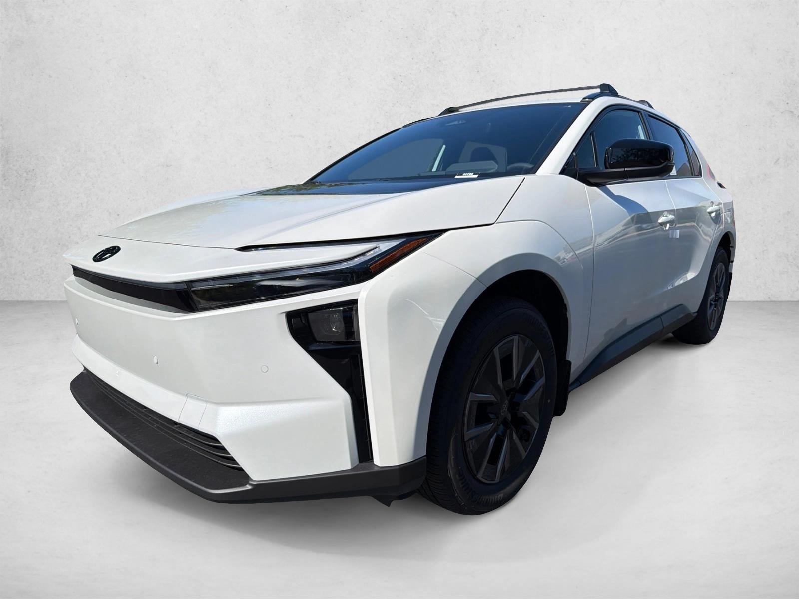 New 2026 Wind Chill Pearl Toyota XLE image 7