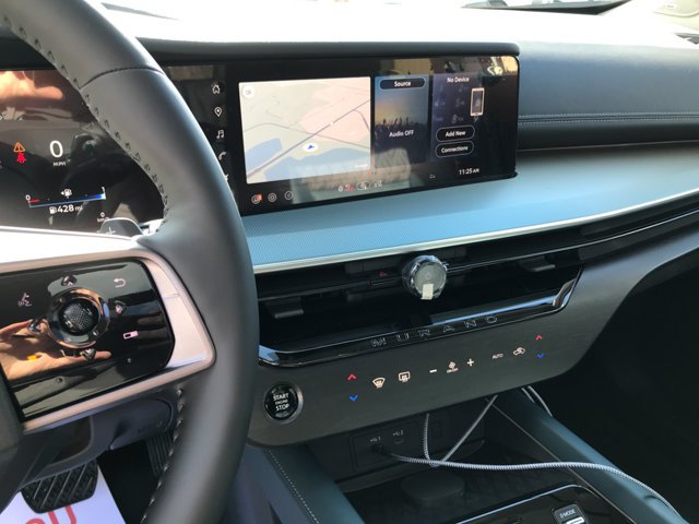 2026 Nissan Murano Platinum - Photo 17
