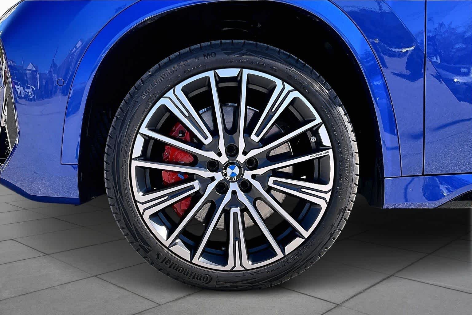 Used 2025 Portimao Blue Metallic BMW xDrive28i image 8