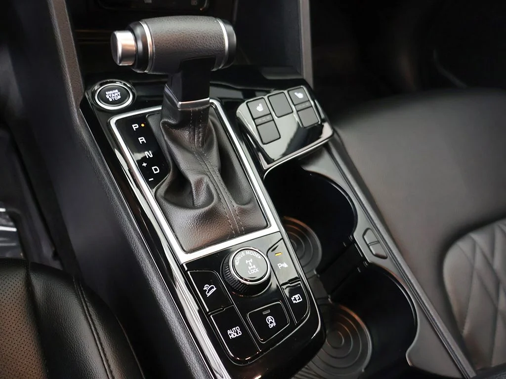 Certified Used 2024 White Kia X-Line image 49