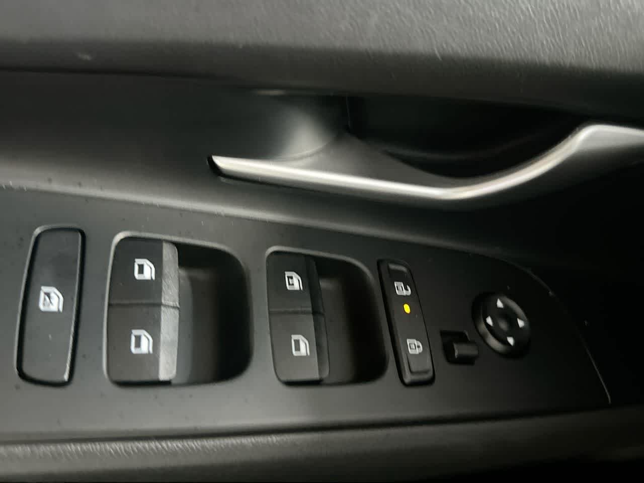 2026 Hyundai Elantra SE - Photo 17