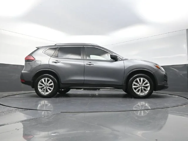 Used 2019 Gray Nissan SV image 38
