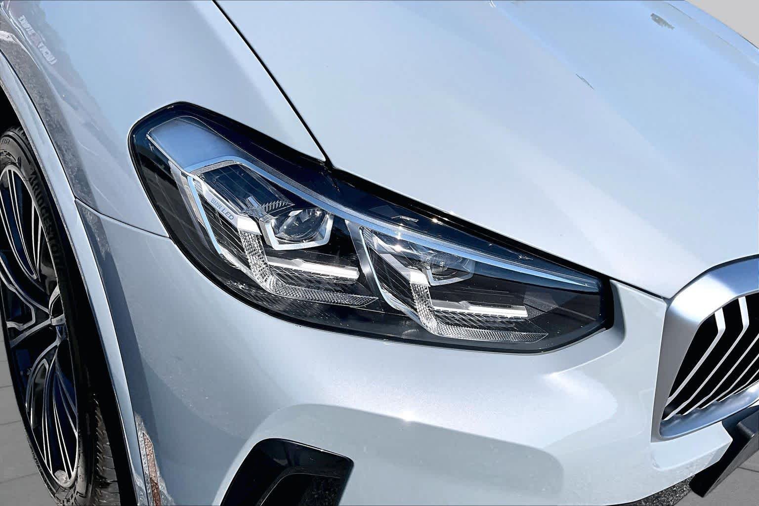 Used 2022 Brooklyn Grey Metallic BMW sDrive30i image 28