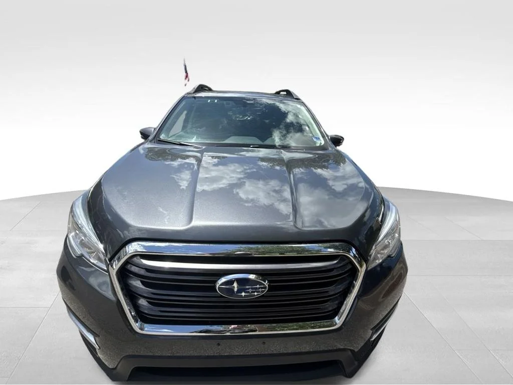 Used 2022 Gray Subaru Limited image 11
