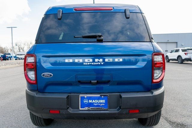 New 2024 Blue Metallic Ford Big Bend® image 6