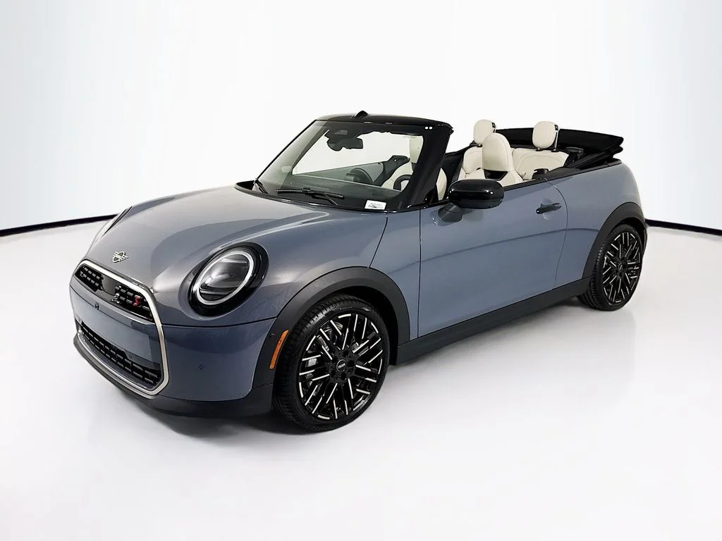2026 MINI Convertible Cooper S's photo