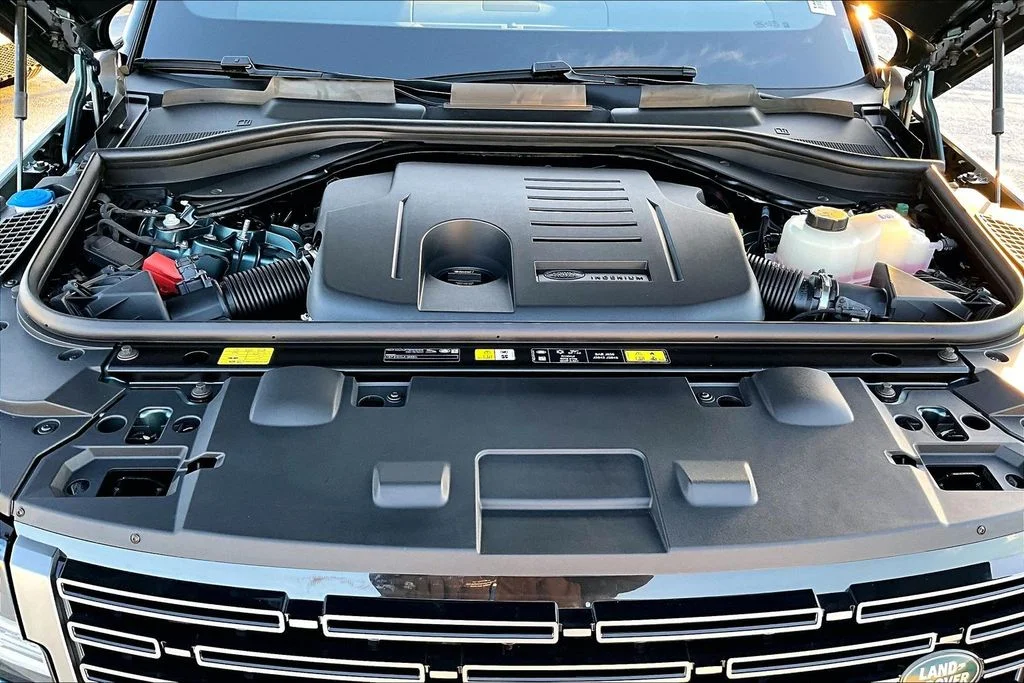 New 2026 Green Land Rover SE image 12