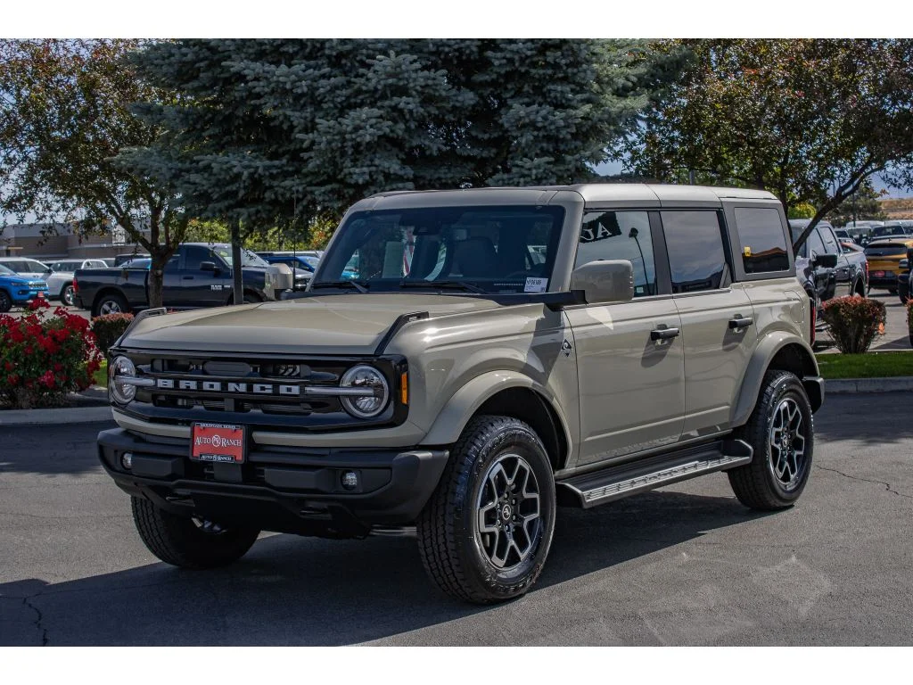 New 2026 Desert Sand Ford Outer Banks® image 4