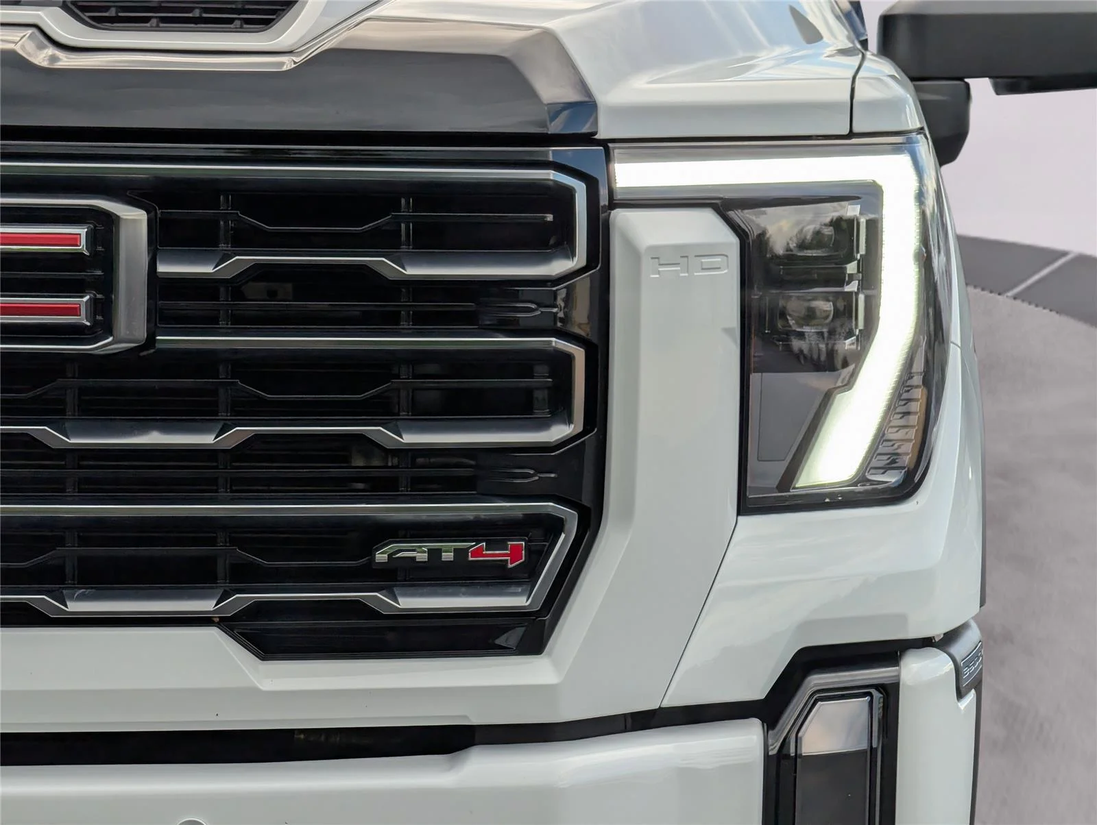 Used 2024 Summit White GMC AT4 image 38