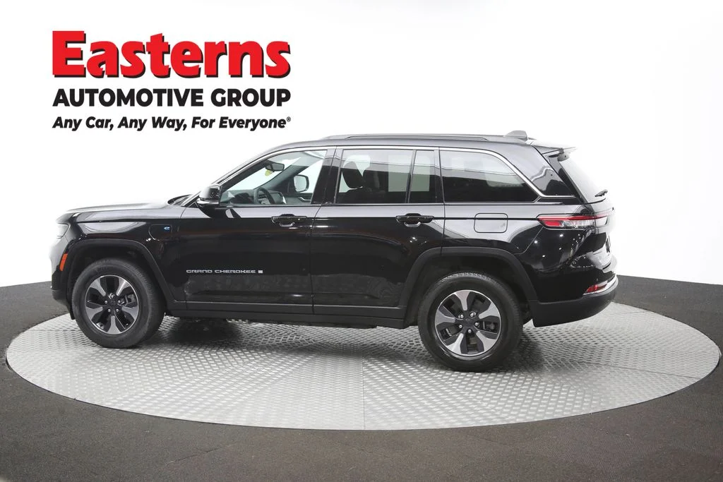 Used 2024 Black Jeep 4xe image 65