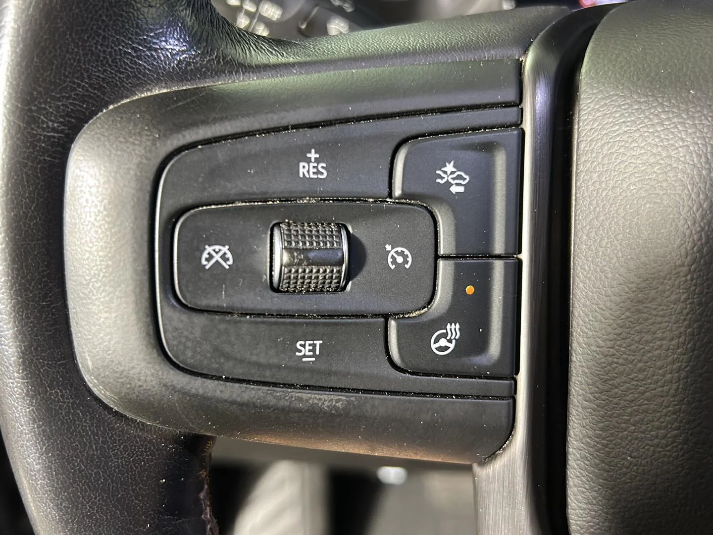 Used 2021 Dark Sky Metallic GMC AT4 image 25