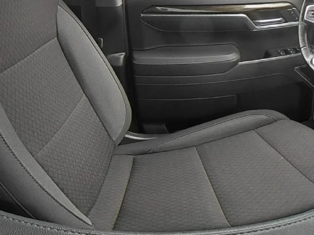 Used 2026 White Chevrolet RST image 37