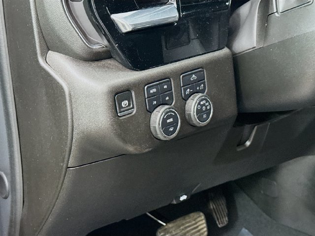 Used 2025 Gray Chevrolet RST image 9