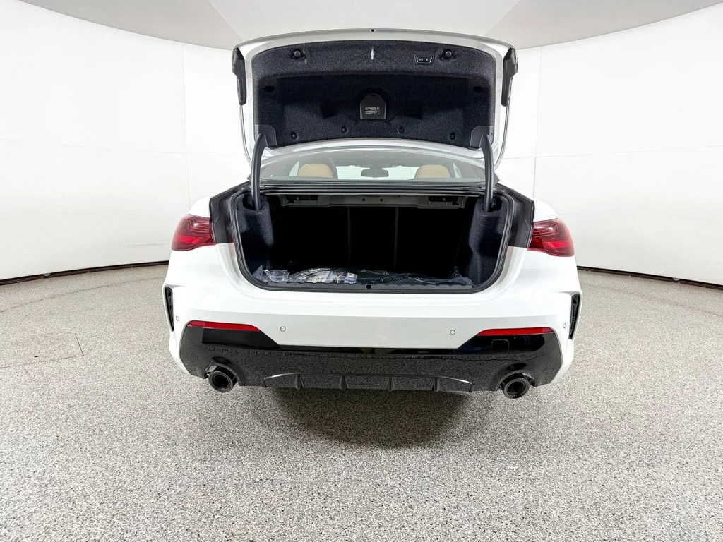 2026 BMW 4 Series 430i - Photo 16