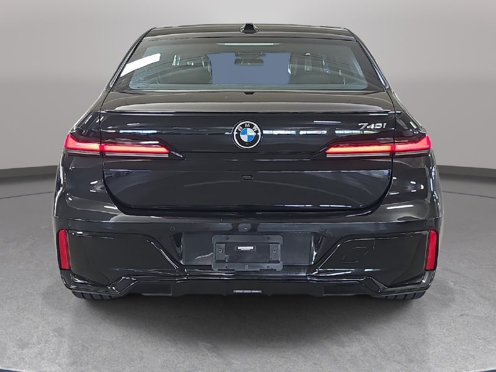 Certified Used 2023 Black Sapphire Metallic BMW 740i image 8