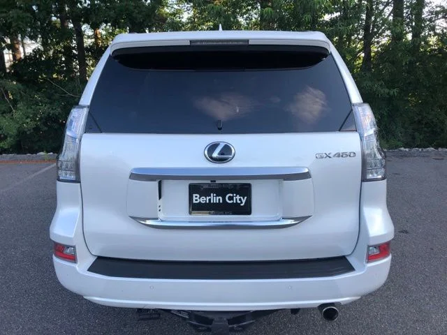 Used 2023 White Pearl Lexus 460 image 6