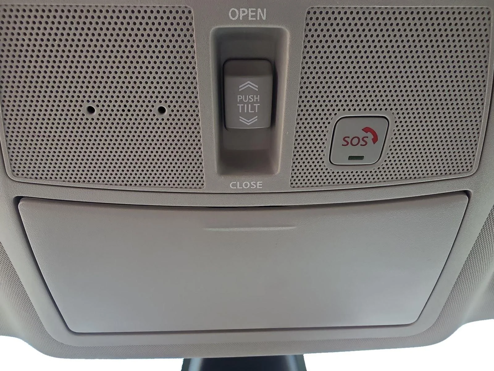 Used 2023 GRAY NISSAN SL SEDAN image 17