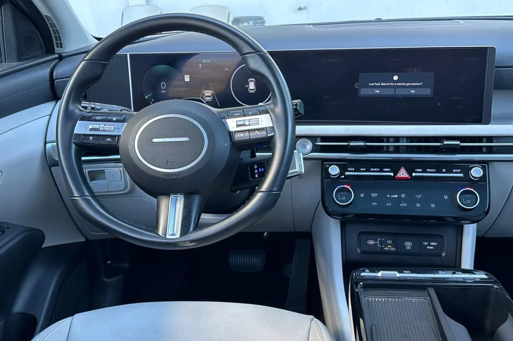 2025 Hyundai Tucson SEL Convenience - Photo 14