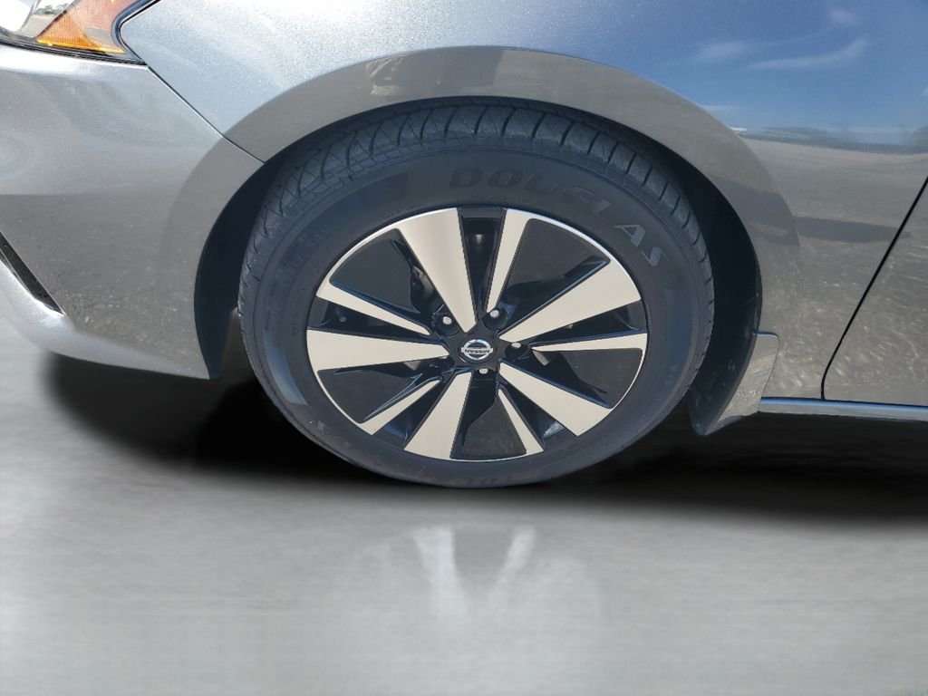 Used 2022 Gray Nissan 2.5 SL image 27