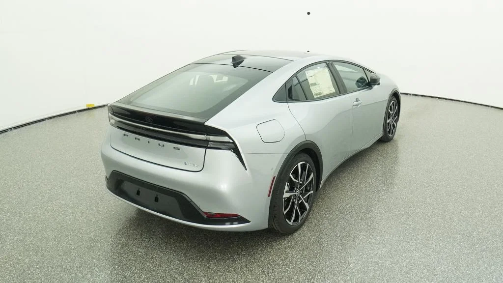 New 2026 Cutting Edge Toyota XSE Premium image 17