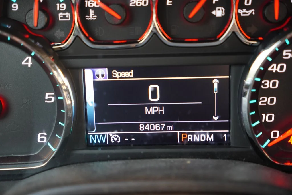 Used 2016 Silver Ice Metallic Chevrolet LT image 6