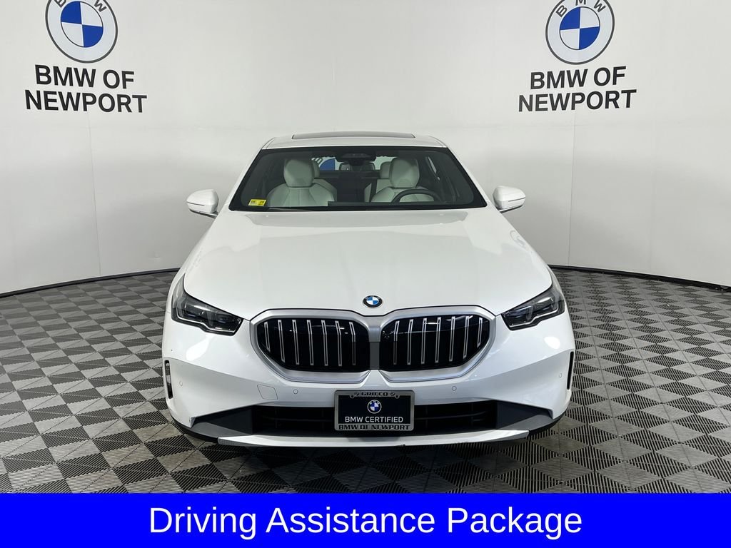 Used 2026 White BMW 530i xDrive image 5